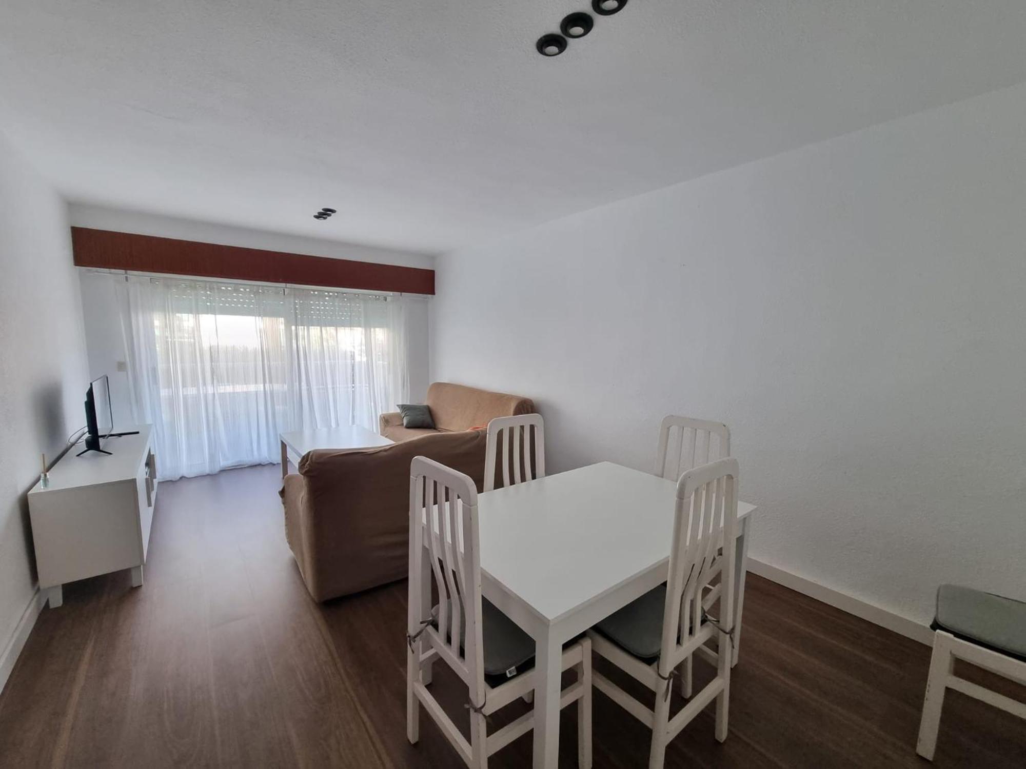 Apartamento En Alquiler Parque 8, Playa De Gandia מראה חיצוני תמונה